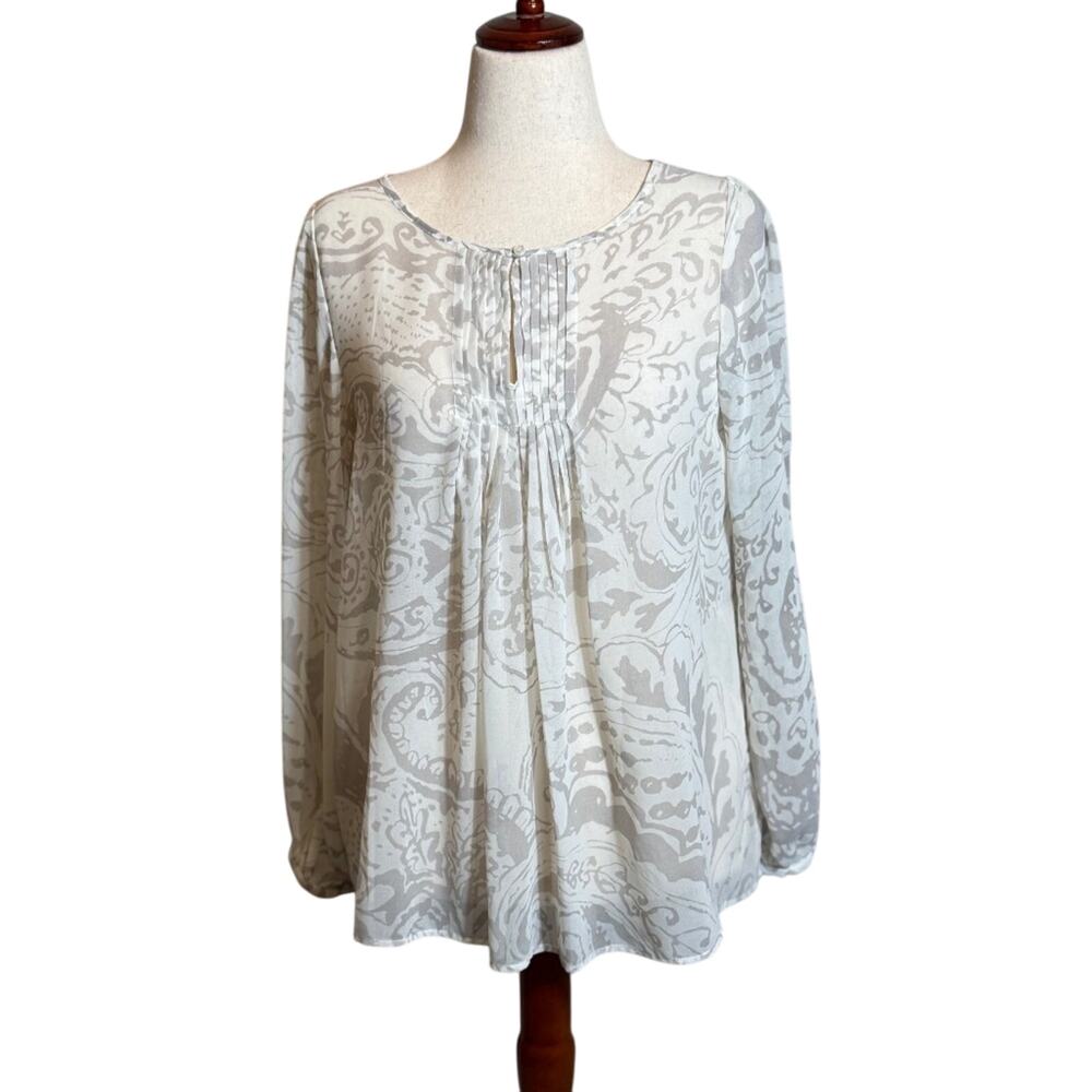 CAbi blouse sheer gray white pattern Pintuck Pleated Peasant long sleeve  Sz Med